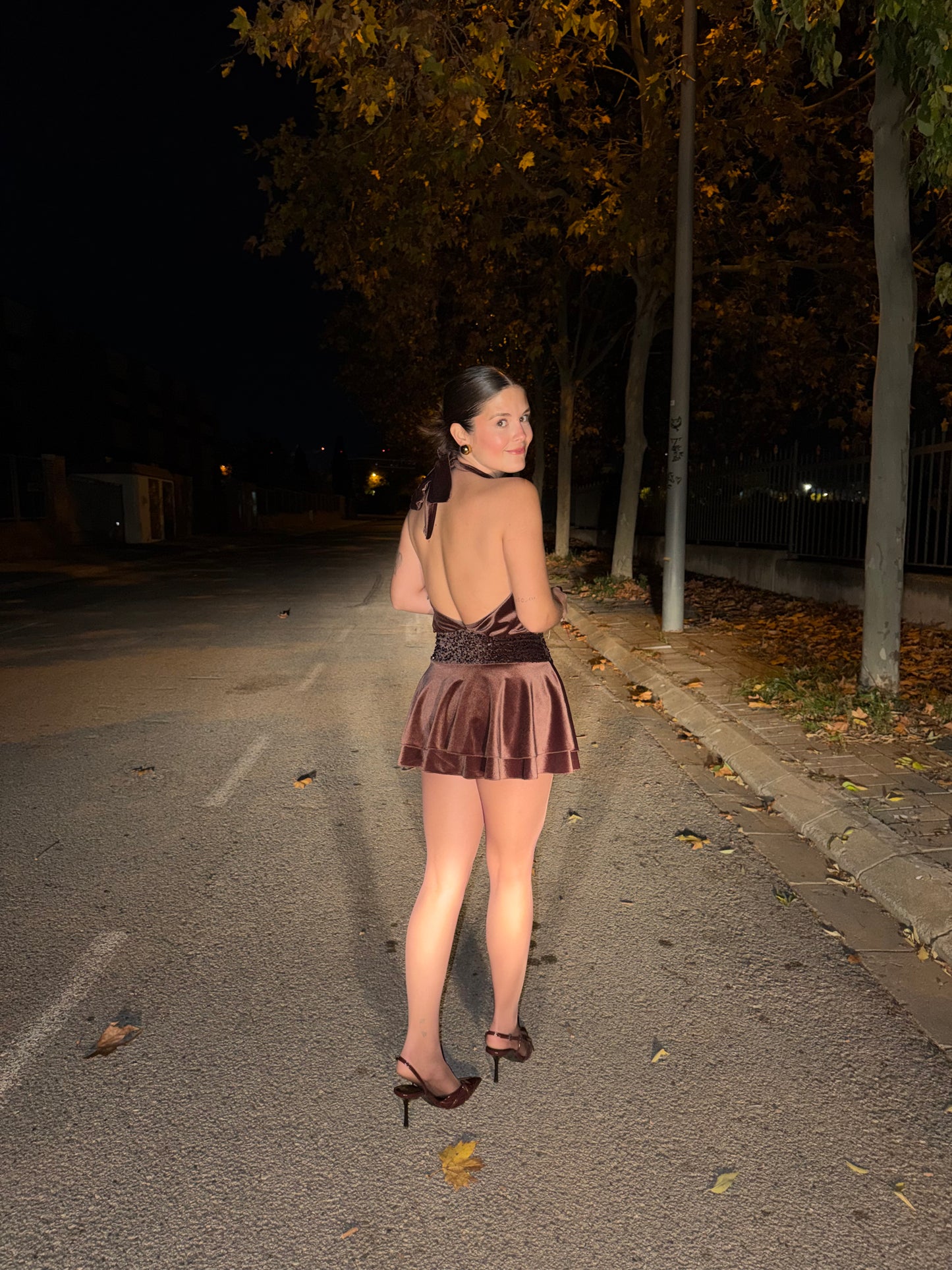 Vestido volantes terciopelo