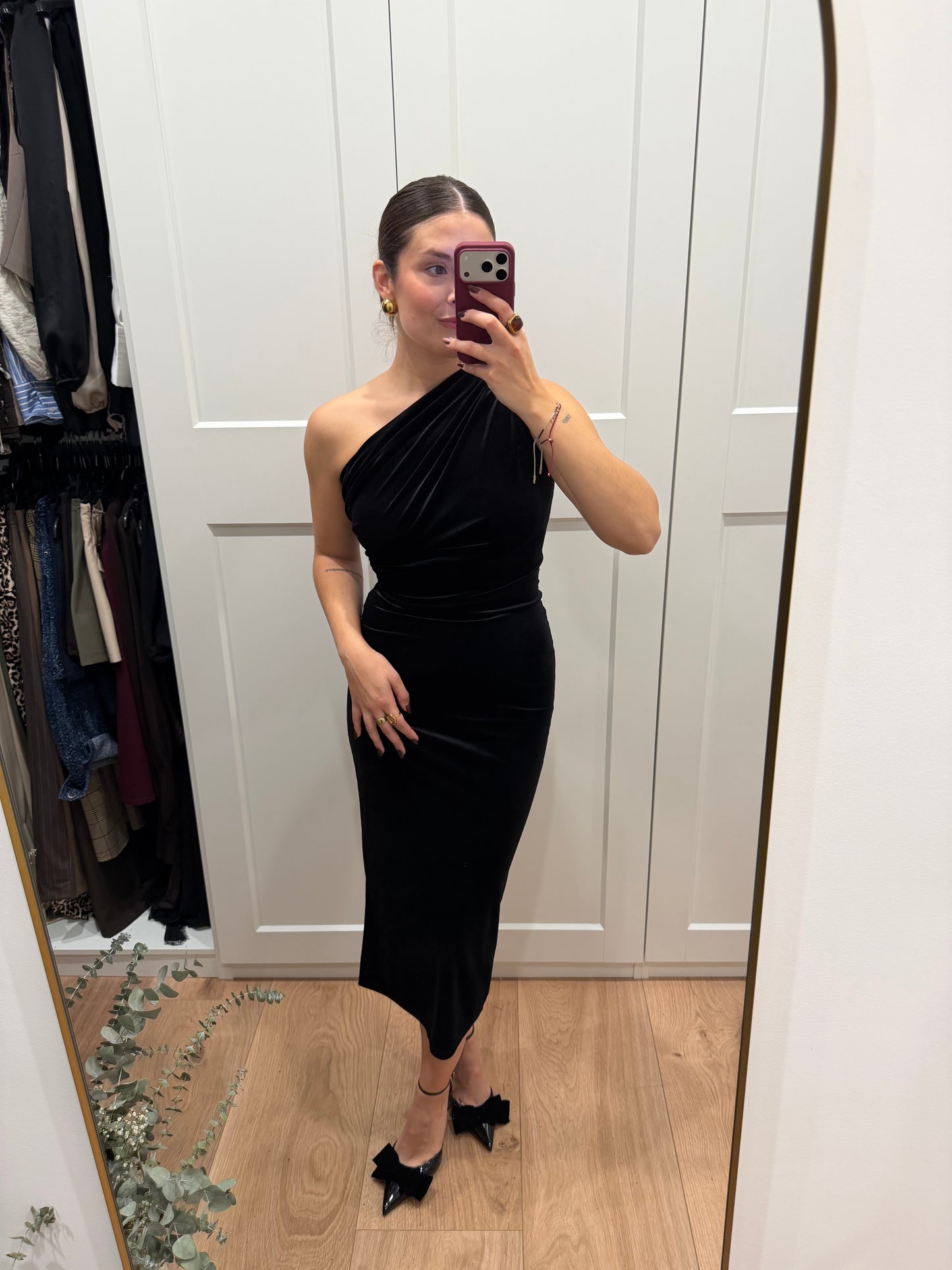 Vestido terciopelo asimetrico