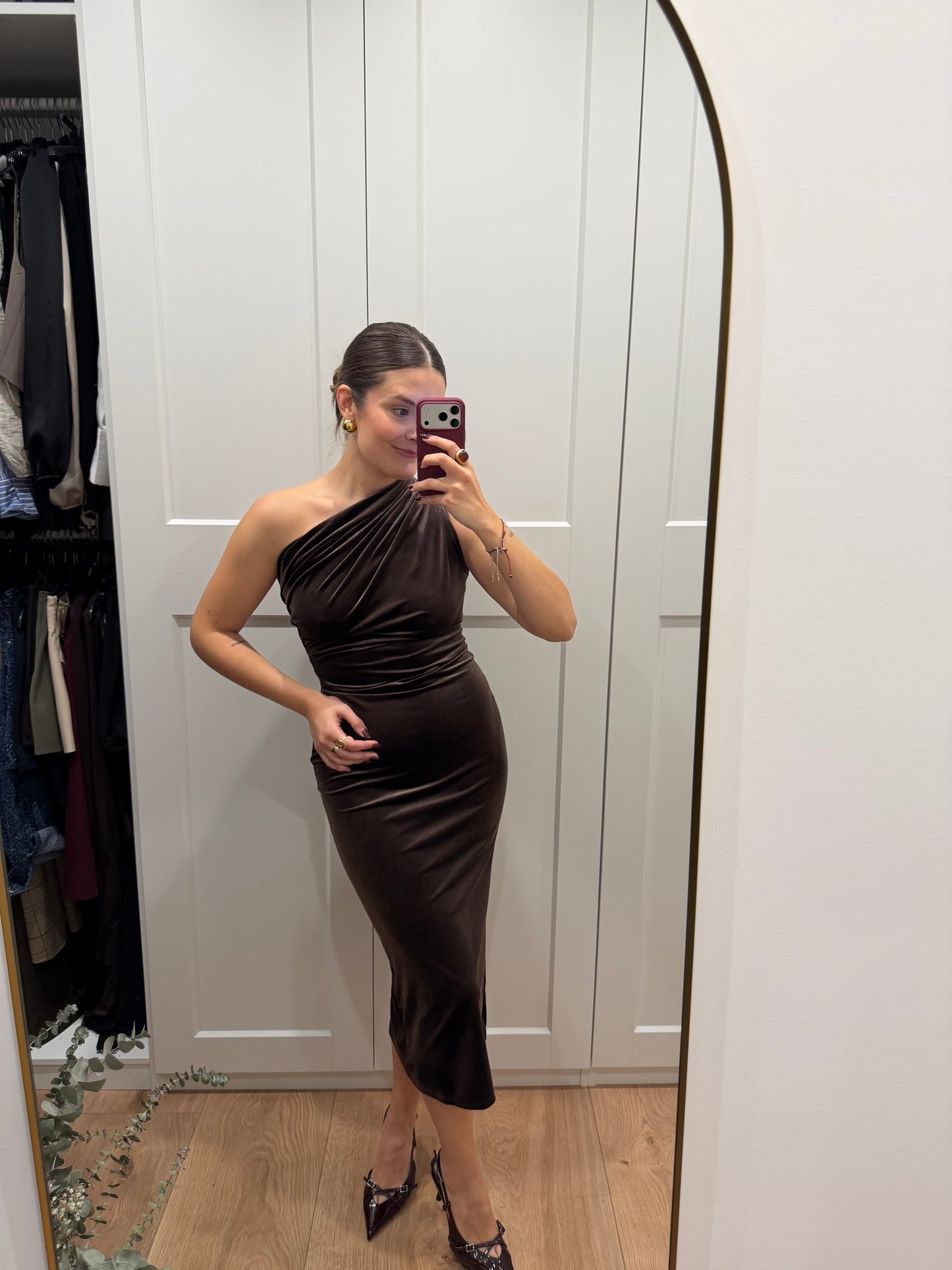 Vestido terciopelo asimetrico